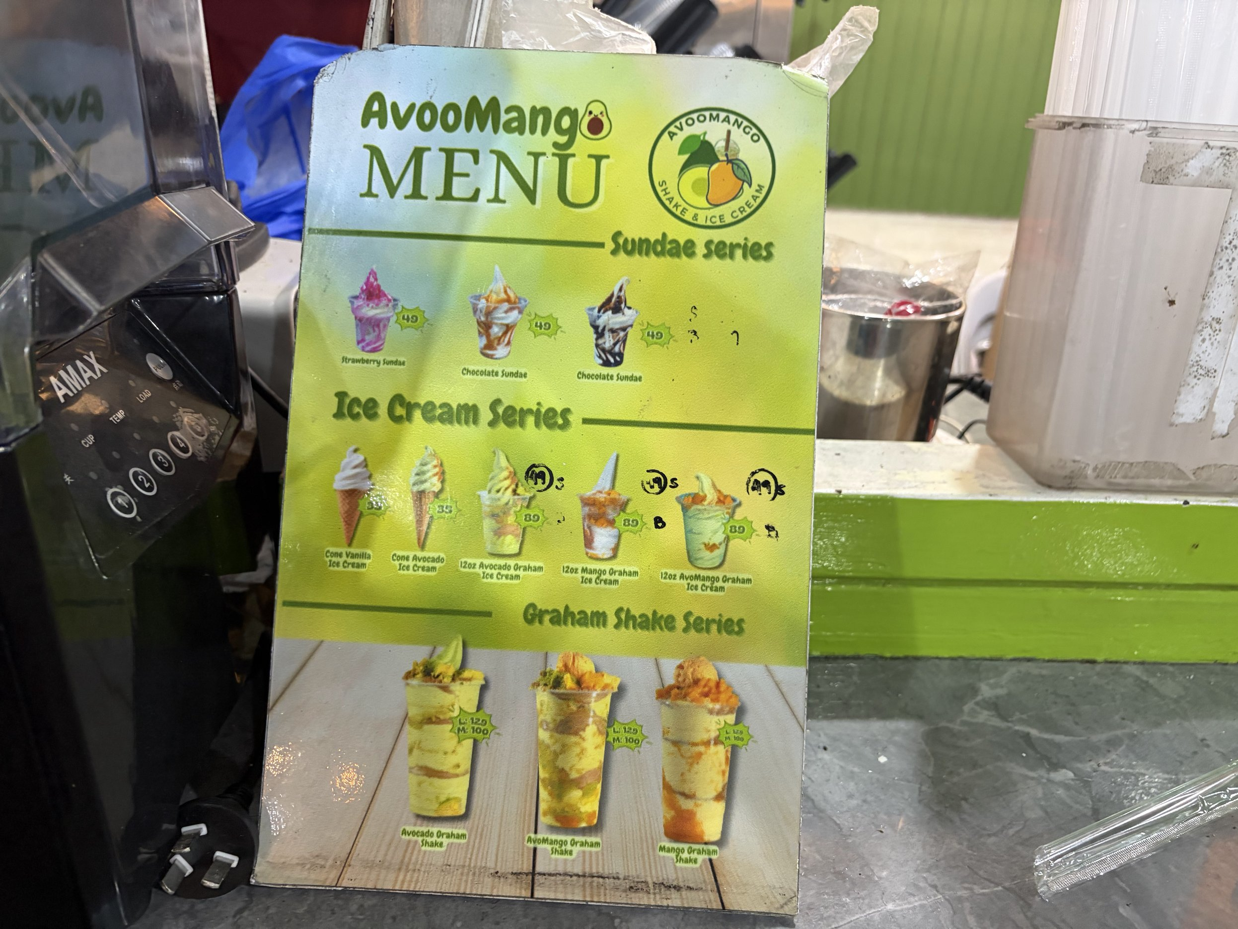 AVOOMANGのメニュー