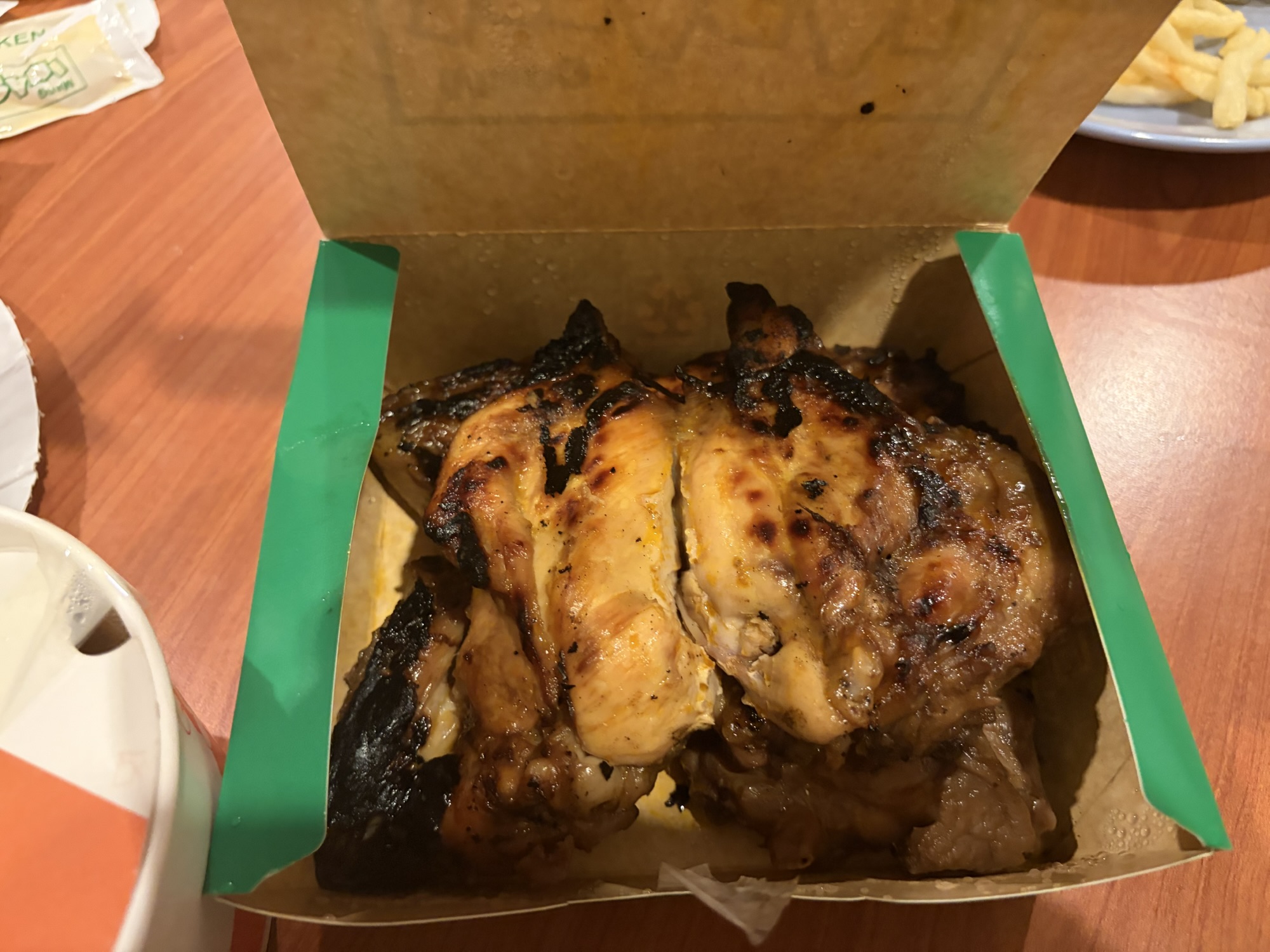 デリバリーのチキン