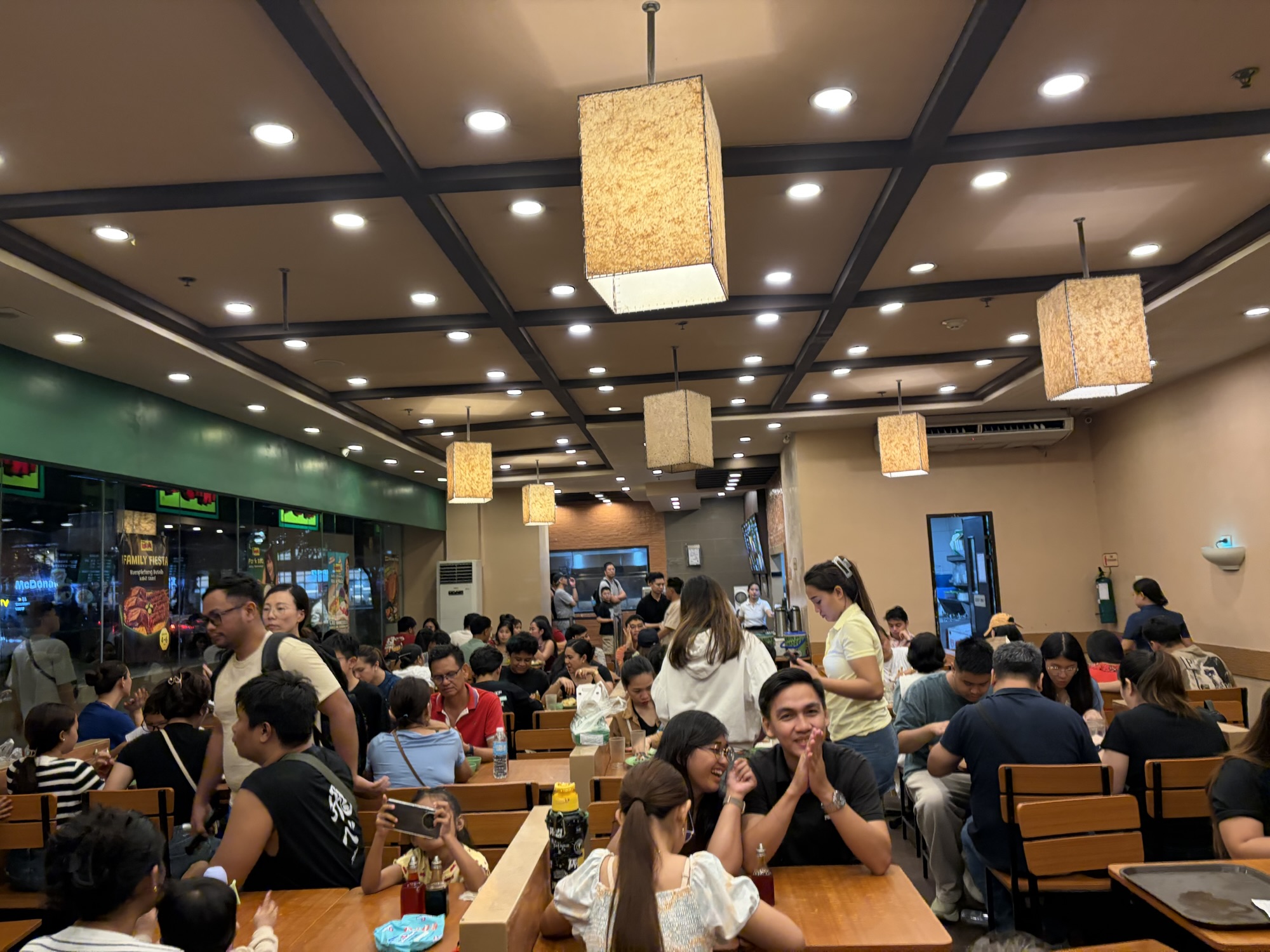店内の様子